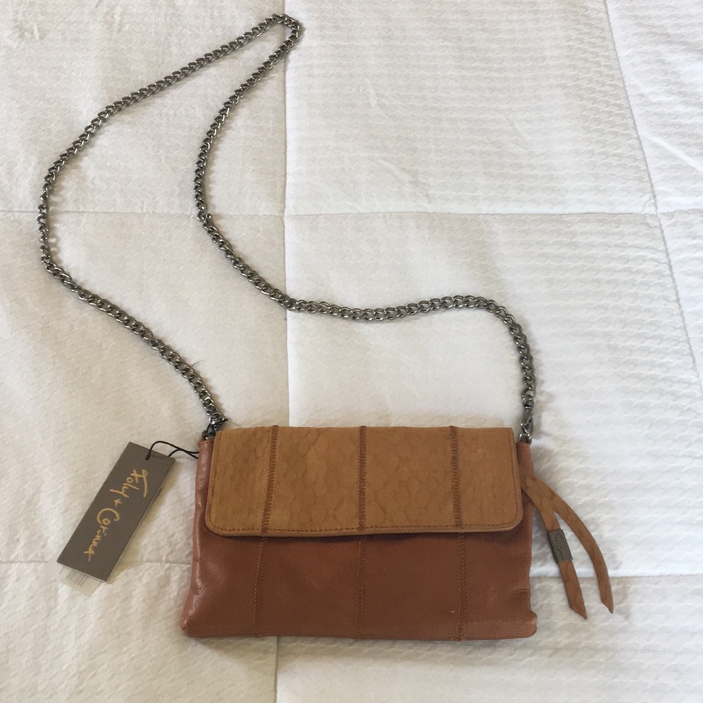 🔸Leather Crossbody Bag by Foley & Corinna